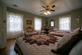 Willard Richards Inn