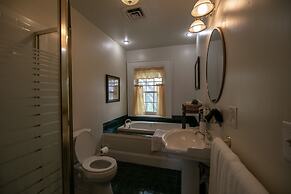 Willard Richards Inn