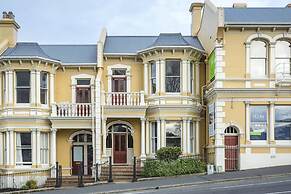 The Stuart St Terraced House