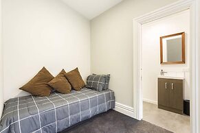 The Stuart St Terraced House