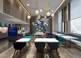 Holiday Inn Express Ningbo City Center by IHG