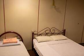 Sealion Pulau Ketam Inn