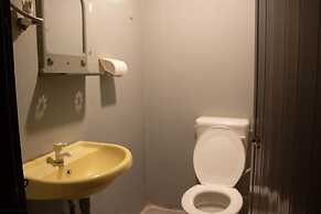 Sealion Pulau Ketam Inn