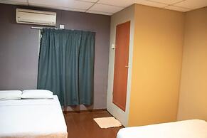 Sealion Pulau Ketam Inn