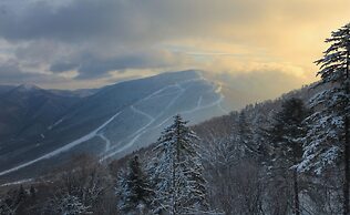 Holiday Inn Jilin Beidahu by IHG