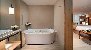 Holiday Inn Jilin Beidahu by IHG