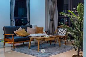 Arte Plus KLCC by FavSpace