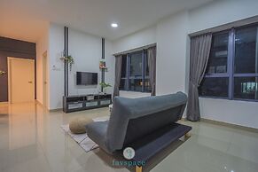 Arte Plus KLCC by FavSpace