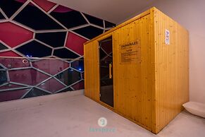 Arte Plus KLCC by FavSpace