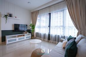 Arte Plus KLCC by FavSpace