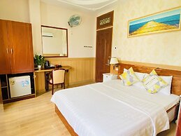 Nhu Y Hotel