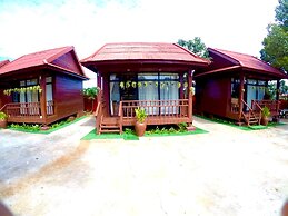 Rattanakvisal Boutique