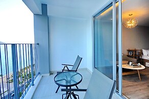 Holi Panorama Condotel