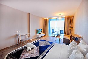 Holi Panorama Condotel