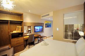 Holi Panorama Condotel