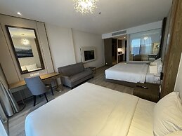 Holi Panorama Condotel