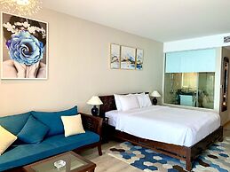 Holi Panorama Condotel