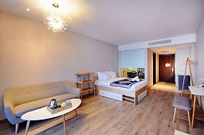 Holi Panorama Condotel