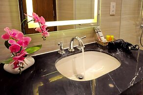 Holi Panorama Condotel