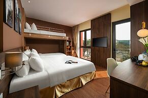 Viryla Boutique Hotel