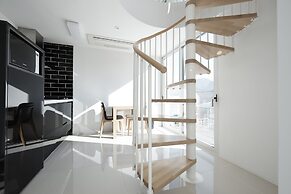 Pool Villa Shiny River