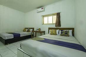 SPOT ON 2054 Hotel Arimbi 3