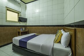 SPOT ON 2054 Hotel Arimbi 3