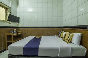 SPOT ON 2054 Hotel Arimbi 3