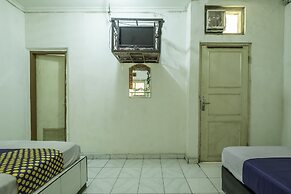 SPOT ON 2054 Hotel Arimbi 3