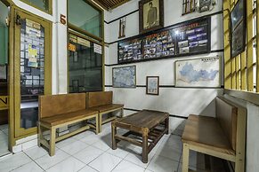 SPOT ON 2054 Hotel Arimbi 3