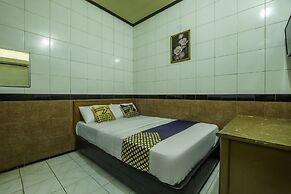 SPOT ON 2054 Hotel Arimbi 3