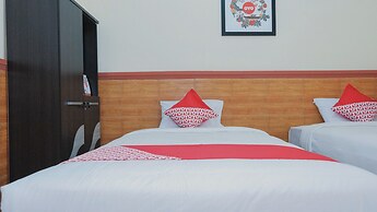 OYO 1190 Griya Soeratin Residence Syariah