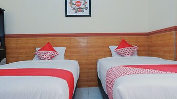 OYO 1190 Griya Soeratin Residence Syariah