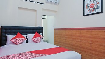 OYO 1190 Griya Soeratin Residence Syariah