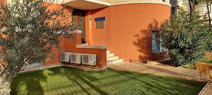 Beach Apartment Demi