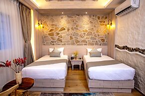 Arushi Boutique Hotel