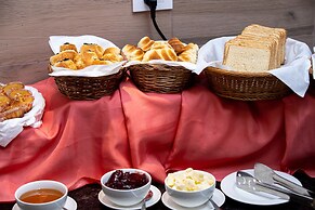 Arushi Boutique Hotel