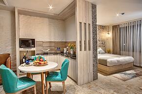 Arushi Boutique Hotel