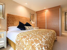 Quayside, Dart Marina