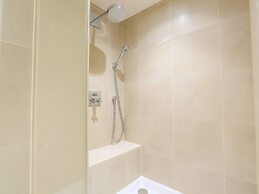 Quayside, Dart Marina