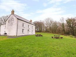 Llwyncadfor Farm