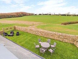 Woodthorpe Cruck Cottage