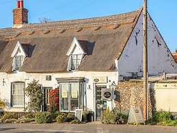 27 Whitegates