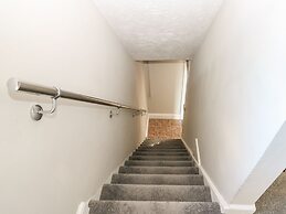 27 Whitegates