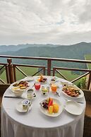 Gorilla Heights Lodge