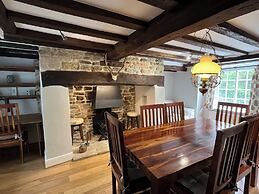 Ivy Cottage