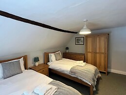 Ivy Cottage