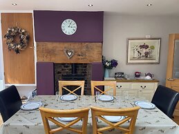Pedaller's Cottage