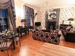 Sneaton Hall Apartment 4