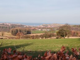 Sneaton Hall Apartment 4